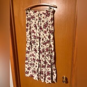 VINTAGE Jessica Steven’s Button Down Floral Skirt Size L